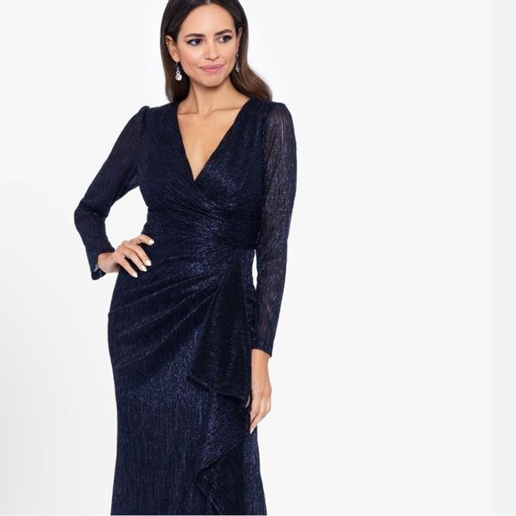 Revolve Betsy & Adam A26141RP MAGGIE LONG PLEATED METALLIC V-NECK 14P - Picture 4 of 4